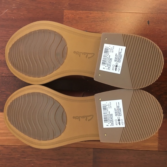 Clark's Edenvale Page Booties Dark Brown 7.5 NEW - Picture 6 of 8